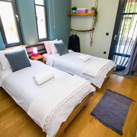 Porgio Mountain View Villa *